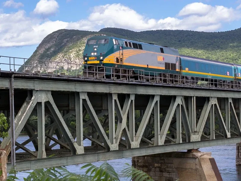 Toronto-to-Vancouver-by-train-VIA-RAIL Toronto-to-Vancouver-by-train-VIA-RAIL